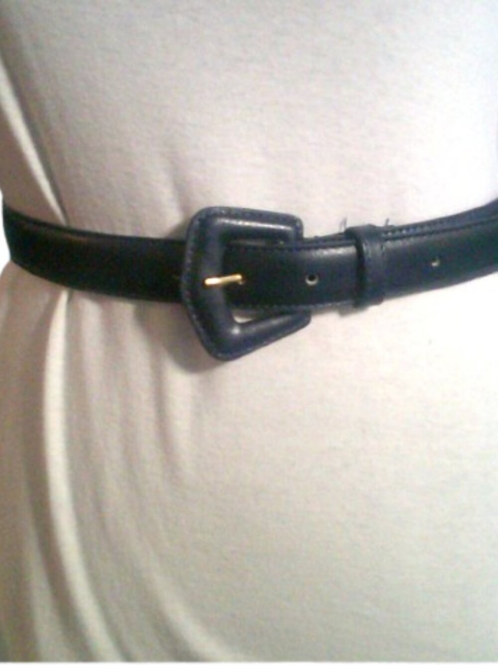 Jacqueline Ferrar #8843 Genuine Leather Belt, Dk Navy, Size M (34"L)